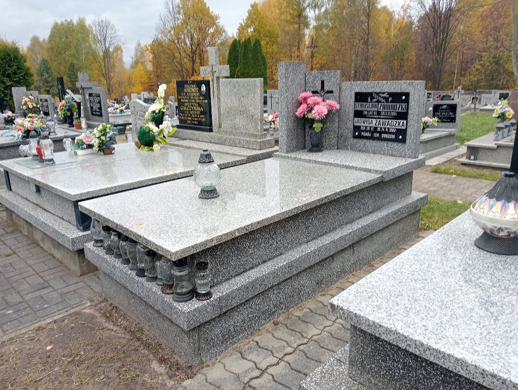 Grób Stanisław Zawadzki